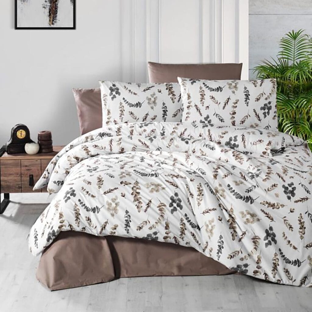 Cloud Dancer în dormitor, lenjerie ranforce alba textura premium paolo